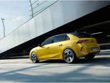 Opel - Astra Hatchback Hybrid